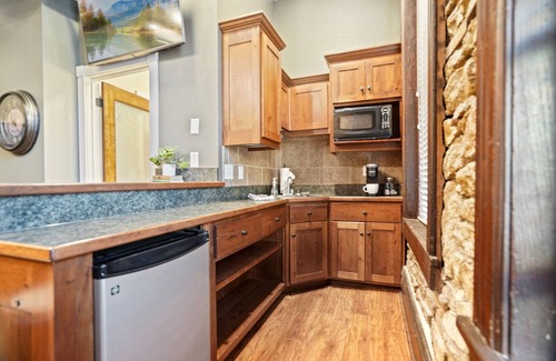 Downtown Apartment | The Capital Loft
