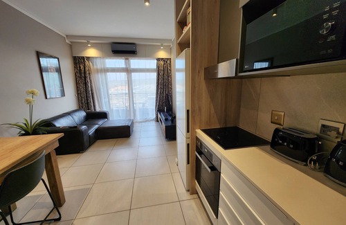 Menlyn Apartment | The Capital Trilogy, Sun Time Square, Unit 1008, 10th floor