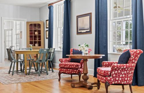 Westbrook Center Bed & Breakfast | The Captain Stannard