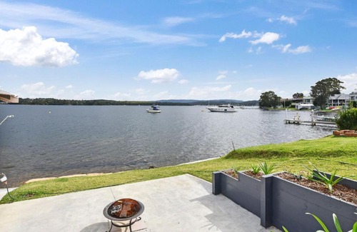 Coal Point House | The Captains Cottage