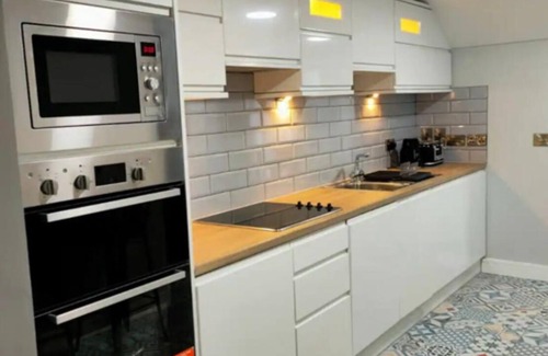 Skerries Apartment | The Captains Wheel and Anchor