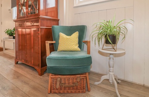 Melton Mowbray House | THE CART HOUSE, pet friendly in Melton Mowbray