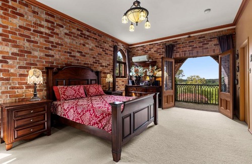 Bonville Bed & Breakfast | The Castle at Bonville