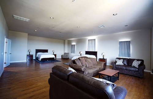 Rockwall Bed & Breakfast | The Castle at Rockwall
