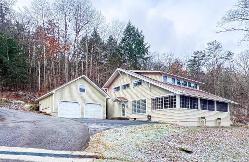 Fair Haven House | The Cave Inn