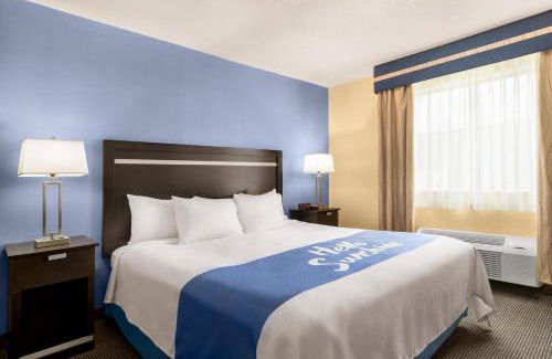 Auburn Hotel | The Cayuga Inn at the Finger Lakes