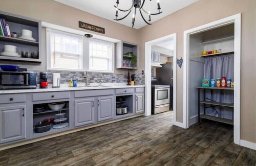 Steubenville House | The Cedar House