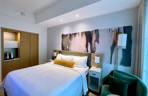 Midtown East Hotel | The Central at 5th, a Hilton Club - Studio Plus