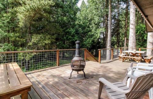 Lopez Island Ski Chalet | The Chalet on Lopez
