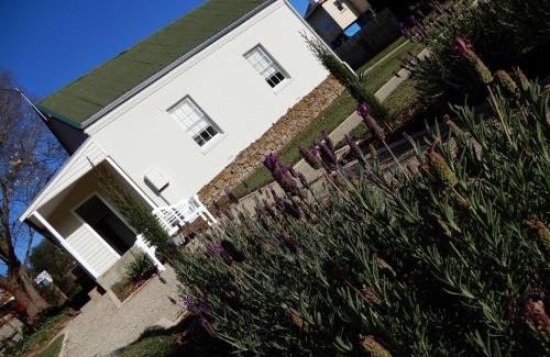 Deloraine House | The Chapel Deloraine
