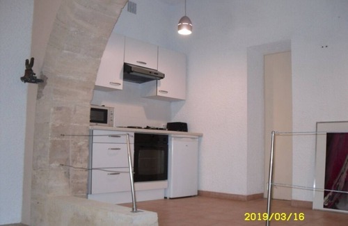 Alignan-du-Vent Apartment | THE CHAPEL OF PRIORY 5 * (75 m2 and 2 swimming pools)