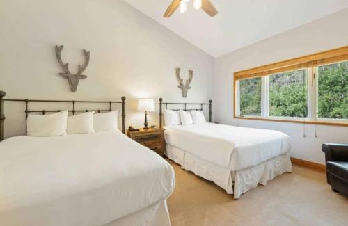 Beaver Creek Hotel | The Charter at Beaver Creek D455