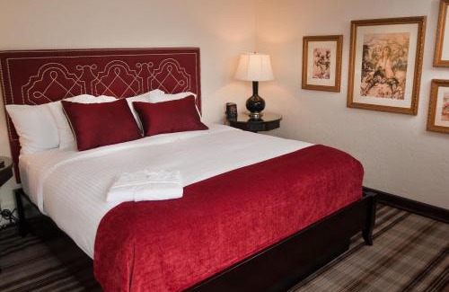 Richmond Heights Hotel | The Cheshire