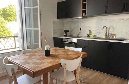 Francueil Apartment | The Choir of Francueil - T2 with a View
