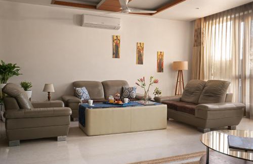New Friends Colony Apartment | The City Haven 3BHK New Delhi luxury apartment closest to NFC Community centre
