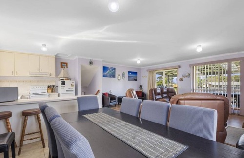 Sunset Strip House | The Classic Island Holiday Home