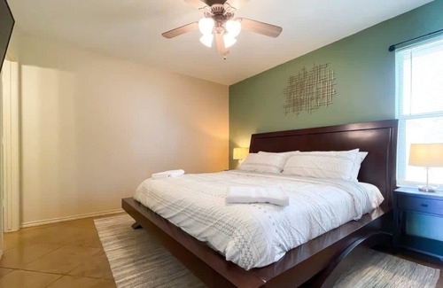 Killeen House | The Clear Creek Inn II