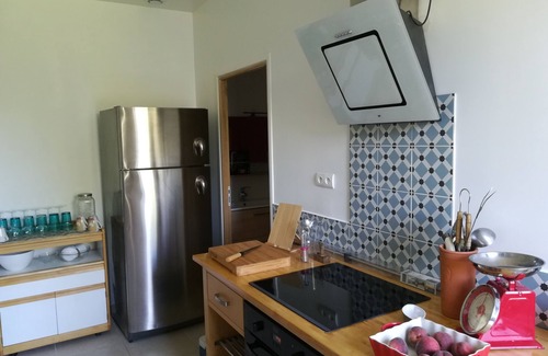 Charolles Apartment | "The Clos des Cygnes" Appt. 4pers.