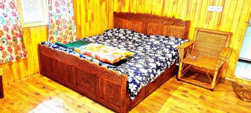 Nishat-Shalimar House | The CLOVER INN