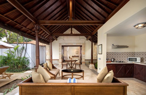 Laksmana Villa | The Club Villas