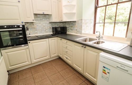 Duns Cottage | THE COACH HOUSE, character holiday cottage in Chirnside