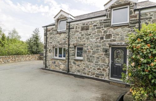 Dolgellau House | The Coach House