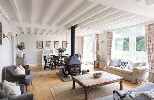 Penicuik House | The Coach House, Pentland Hills