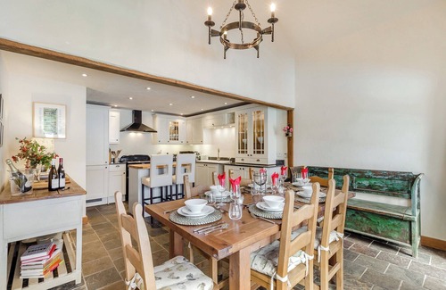 Abergavenny Cottage | The Coach House - UK45027