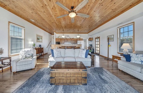 Deep Hole House | The Coastal Retreat you've been longing for!
