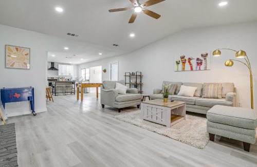 The Colony House | The Colony Getaway