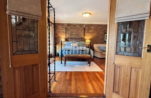 Borenore Bed & Breakfast | The Comforts of Home @Kelanvale