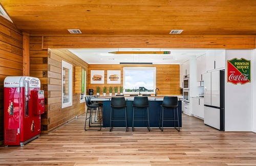 Crystal Beach House | The Coppertone Beach House - Where modern luxury meets the beach!