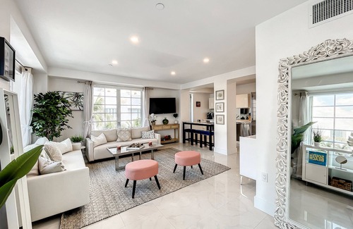 South Beach Condo | The Corner Breeze On Ocean Drive