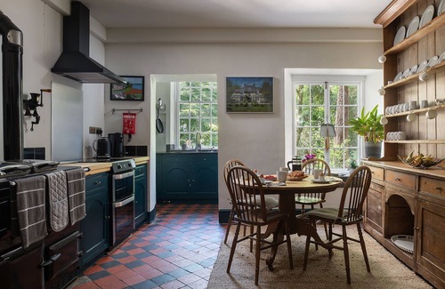 Laugharne Cottage | The Cors Country House - sleeps 10 guests in 5 bedrooms