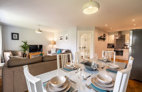 Poolewe Cottage | THE COTTAGE AT CORRINESS HOUSE, character holiday cottage in Poolewe