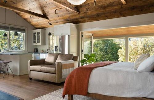 Faber Villa | The Cottage at Perkins Hollow