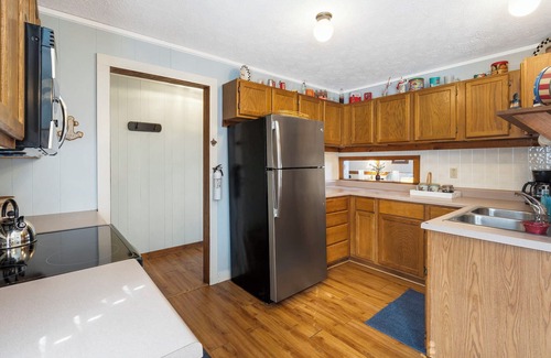 Branson West Cabin | The Cottages on Lake Bluff | Nearby Table Rock Lake!