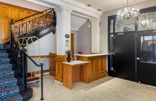 Thunder Bay Hotel | The Courthouse Hotel, an Ascend Collection Hotel