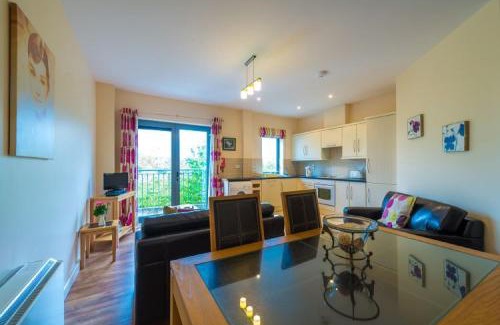 Cortober Apartment | The Courtyard Apartments