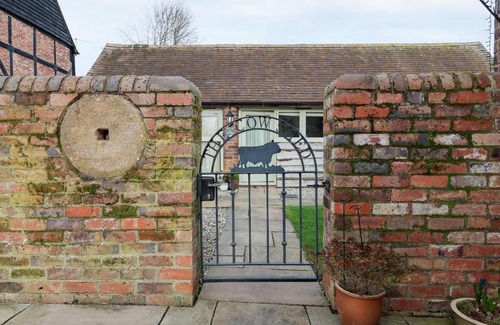 Bridgnorth House | The Cow Shed