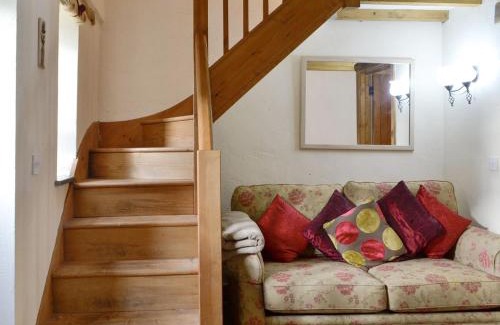 Llandovery House | The Cow Shed