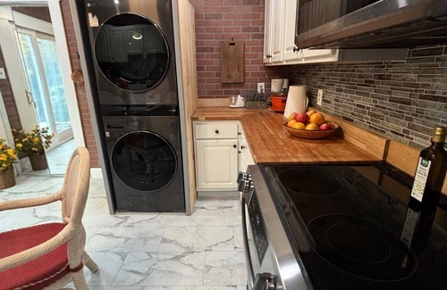 Plainville House | The Cozy Creamery