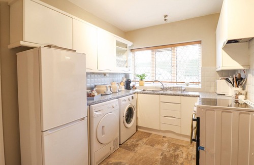 Penrhyn Bay Cottage | THE CRIB, pet friendly, character holiday cottage in Penrhyn Bay