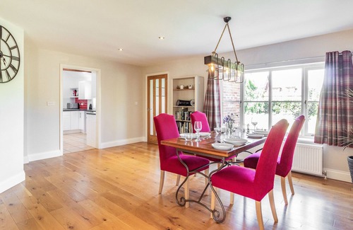 Stow Bedon Cottage | THE CROFT, pet friendly, character holiday cottage in Watton