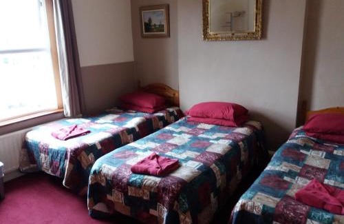 Runnymede Bed & Breakfast | The Crouch Oak