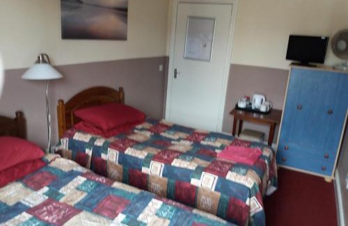 Runnymede Bed & Breakfast | The Crouch Oak