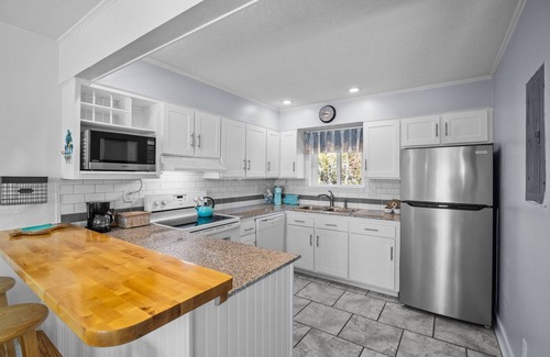 Fairfield Harbour Condo | The Crow's Nest