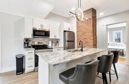 Walnut Hills Apartment | The Crown Cincy 7 mins to Downtown