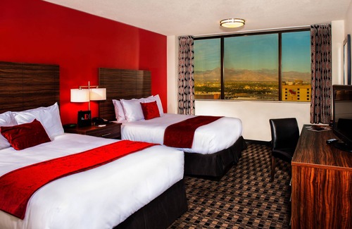 Downtown Las Vegas Hotel | the D Las Vegas