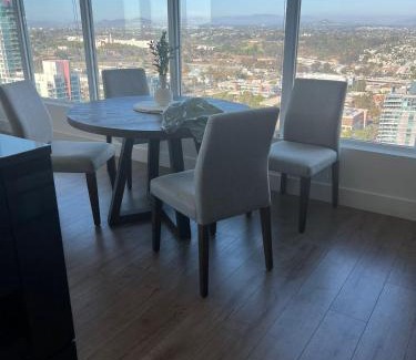 Civic Core Apartment | The Daisy Bright 2BR Stay in Downtown San Diego